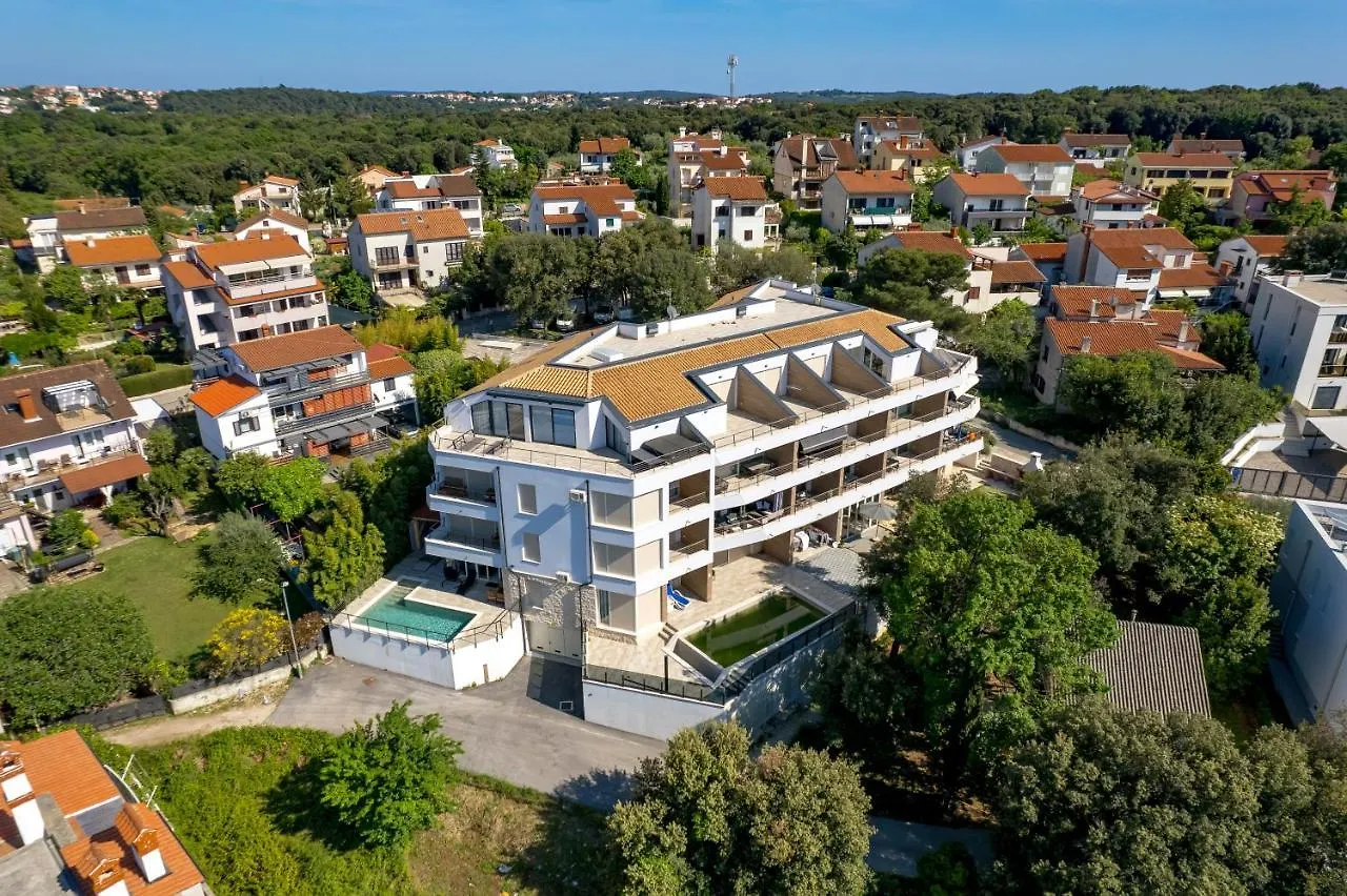 Apartment Nensi Pjescana Uvala